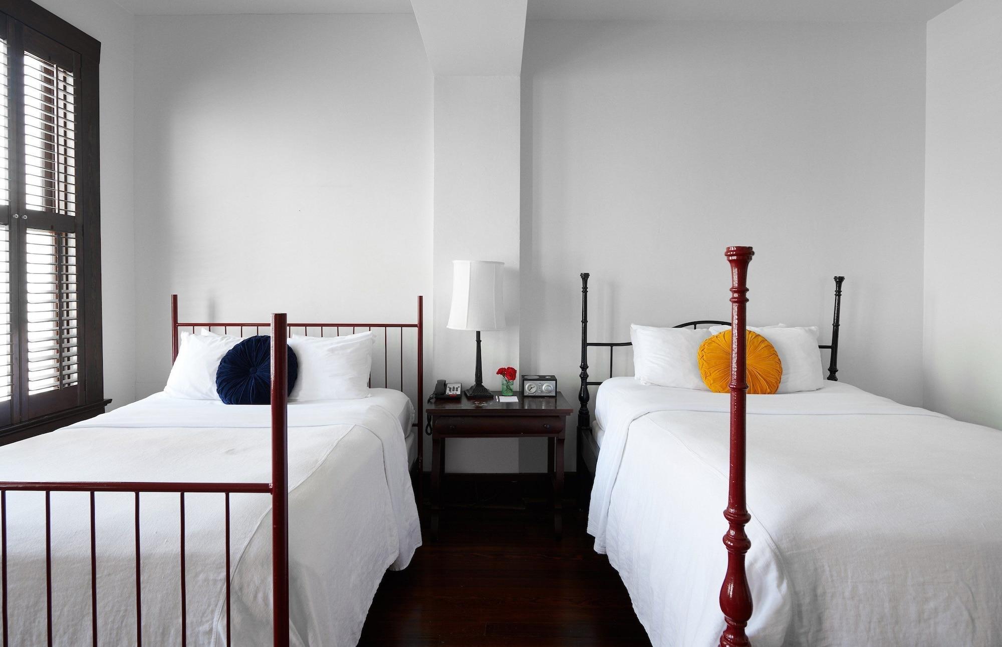 Hotel Havana Сан-Антонио Экстерьер фото